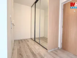 Prodej bytu 1+1, Ostrava - Poruba, Na Robinsonce, 37 m2