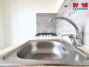 Prodej bytu 1+1, Ostrava - Poruba, Na Robinsonce, 37 m2