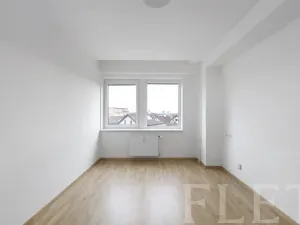 Pronájem bytu 1+kk, Praha - Jinonice, Peroutkova, 26 m2