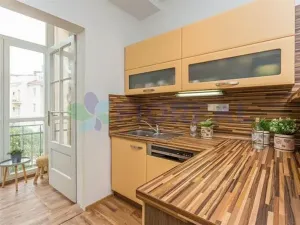 Pronájem bytu 2+1, Praha - Vinohrady, Korunní, 70 m2