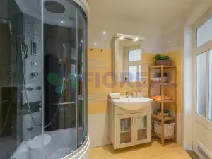 Pronájem bytu 2+1, Praha - Vinohrady, Korunní, 70 m2