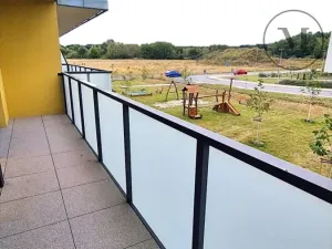 Pronájem bytu 2+kk, České Budějovice, Branišovská, 67 m2