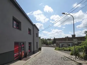 Pronájem obchodního prostoru, Liberec, Na Žižkově, 351 m2