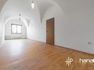 Pronájem bytu 2+kk, Lipník nad Bečvou, 28. října, 79 m2