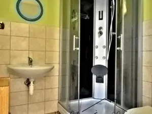 Prodej apartmánu, Hranice, 297 m2