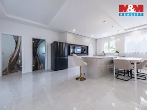 Prodej rodinného domu, Rostoklaty - Nová Ves II, 166 m2