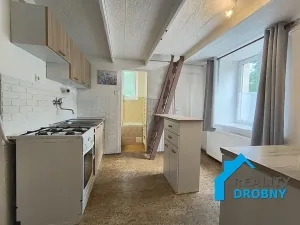 Prodej bytu 2+kk, Děčín, Sládkova, 52 m2