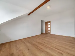 Pronájem bytu 4+kk, Plzeň, Dvorní, 94 m2