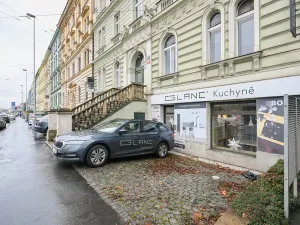 Prodej obchodního prostoru, Praha - Smíchov, Radlická, 86 m2