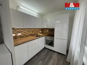 Pronájem bytu 2+kk, Beroun - Beroun-Závodí, Lidická, 42 m2