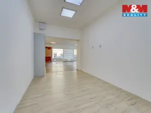 Prodej obchodního prostoru, Praha - Uhříněves, Přátelství, 280 m2