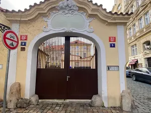 Prodej bytu 2+1, Praha - Staré Město, Náprstkova, 73 m2