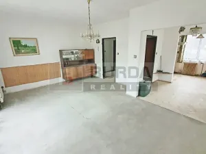 Prodej podílu rodinného domu, Zeleneč, Kasalova, 285 m2