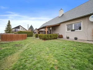 Prodej rodinného domu, Uhersko, 173 m2