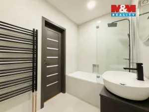 Prodej bytu 3+1, Ostrava - Poruba, Aleše Hrdličky, 62 m2