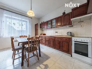 Prodej rodinného domu, Petrohrad, 102 m2