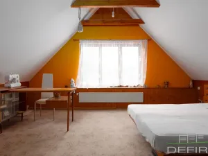 Prodej vícegeneračního domu, Praha - Újezd nad Lesy, Starokolínská, 510 m2