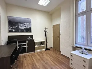 Prodej kanceláře, Karlovy Vary, I. P. Pavlova, 47 m2