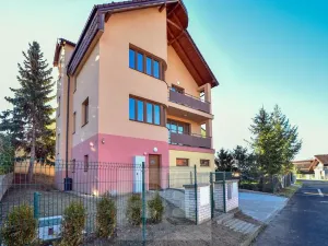 Pronájem bytu 2+kk, Praha - Hostavice, Jakubovská, 39 m2