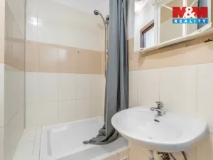 Pronájem bytu 1+1, Liberec, Borový vrch, 38 m2