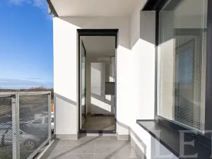 Pronájem bytu 1+kk, Praha - Hlubočepy, Baarové, 31 m2