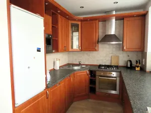 Pronájem bytu 3+kk, Praha - Vršovice, Ukrajinská, 69 m2