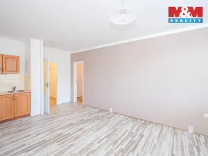 Pronájem bytu 1+kk, Praha - Hlubočepy, Pivcova, 29 m2