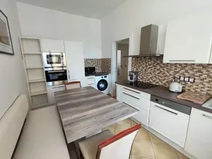 Pronájem bytu 3+1, Praha - Nové Město, Národní, 103 m2