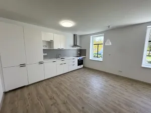 Pronájem bytu 2+kk, Rostěnice-Zvonovice, 52 m2