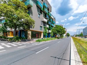 Pronájem obchodního prostoru, Praha - Vršovice, Altajská, 145 m2