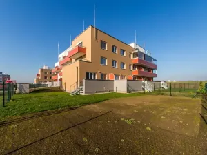 Pronájem bytu 2+kk, Praha - Kyje, Federova, 39 m2