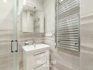 Pronájem bytu 3+kk, Jihlava, Brtnická, 66 m2