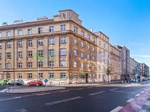 Prodej bytu 2+kk, Praha - Holešovice, U Uranie, 69 m2