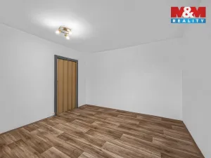 Pronájem bytu 1+1, Náchod, Raisova, 32 m2