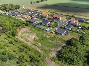 Prodej pozemku pro bydlení, Havraň, 785 m2
