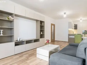 Pronájem bytu 2+kk, Praha, 60 m2