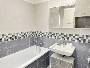 Pronájem bytu 3+kk, Hrochův Týnec, Nádražní, 56 m2