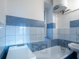 Pronájem bytu 2+kk, Praha - Libeň, U svobodárny, 60 m2