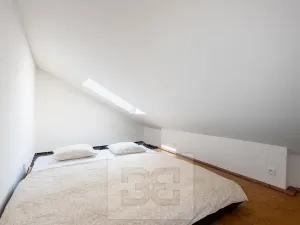 Pronájem bytu 2+kk, Praha - Staré Město, Staroměstské náměstí, 60 m2