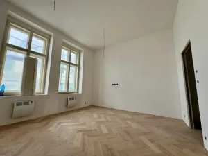 Prodej bytu 2+kk, Praha - Nové Město, V tůních, 57 m2