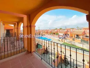 Prodej vícegeneračního domu, Torrevieja, Španělsko, 91 m2