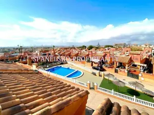 Prodej vícegeneračního domu, Torrevieja, Španělsko, 91 m2