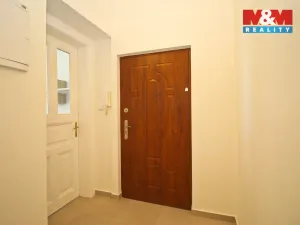 Pronájem bytu 1+1, Praha - Žižkov, Hartigova, 34 m2