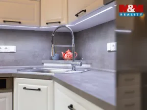 Prodej bytu 2+kk, Kosmonosy, Pionýrů, 62 m2