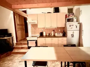 Pronájem bytu 1+kk, Praha - Košíře, Vrchlického, 25 m2