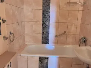 Prodej bytu 3+1, Česká Lípa, Jihlavská, 70 m2