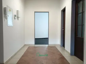 Pronájem kanceláře, Beroun, Plzeňská, 108 m2