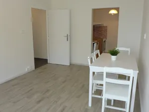Pronájem bytu 2+kk, Praha - Ruzyně, Ciolkovského, 42 m2
