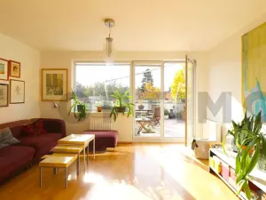 Prodej bytu 4+kk, Roztoky, Tyršovo nám., 88 m2