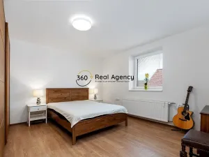 Prodej rodinného domu, Lužec nad Cidlinou, 299 m2